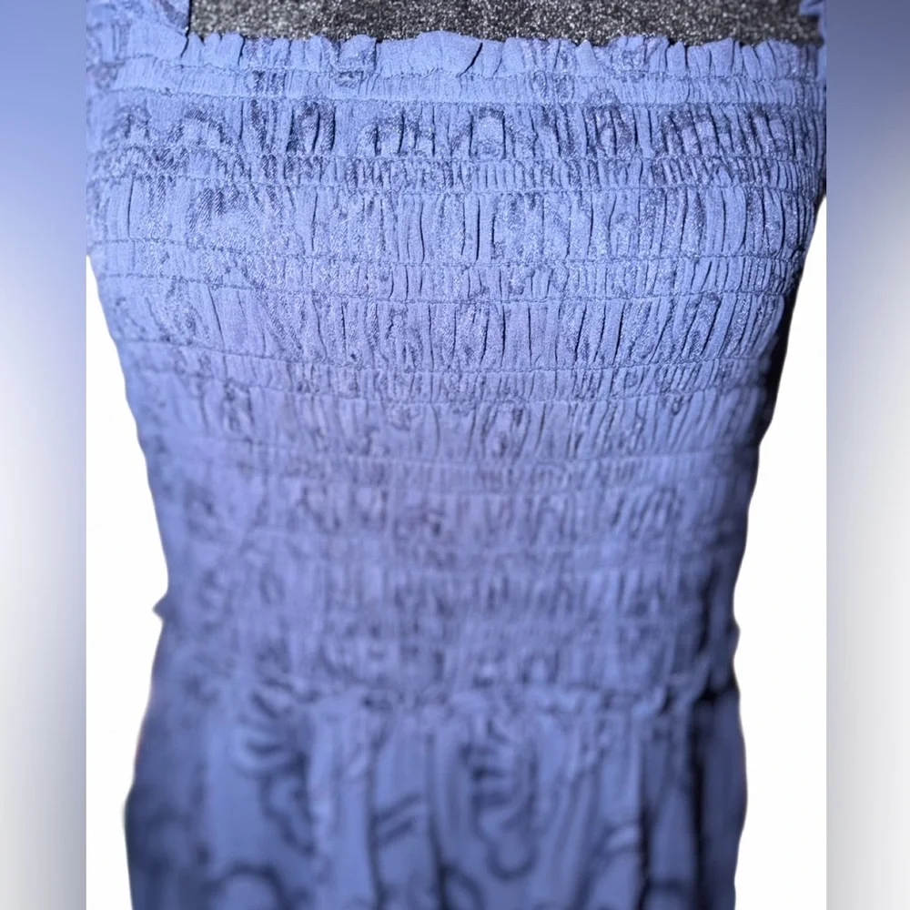 Lilly Pulitzer Hadley Smocked Dress- maxi, navy,
lined, and flattering! LN XL π - Picture 9 of 15